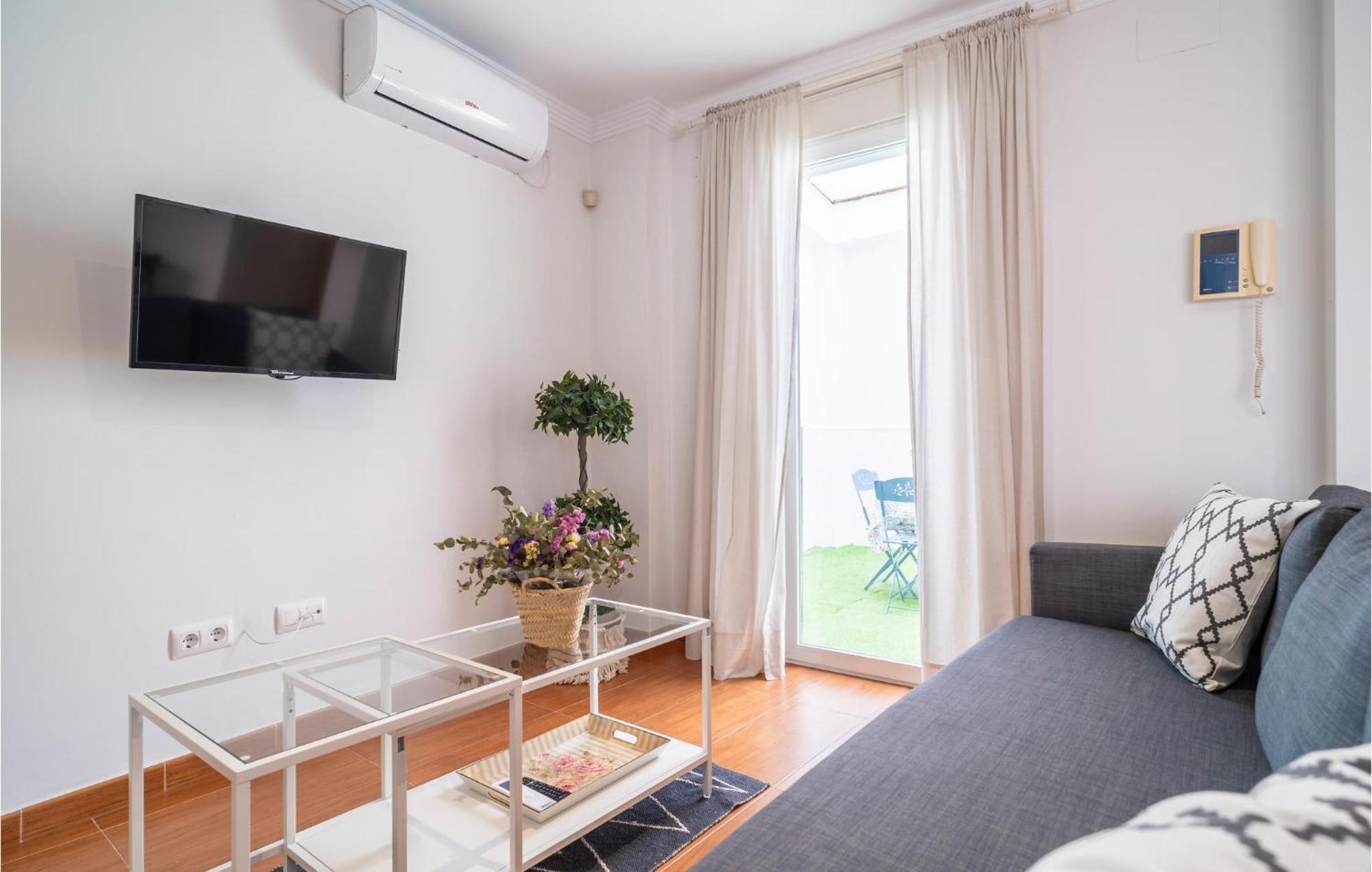 Pet Friendly Apartment In Jerez De La Frontera Dış mekan fotoğraf
